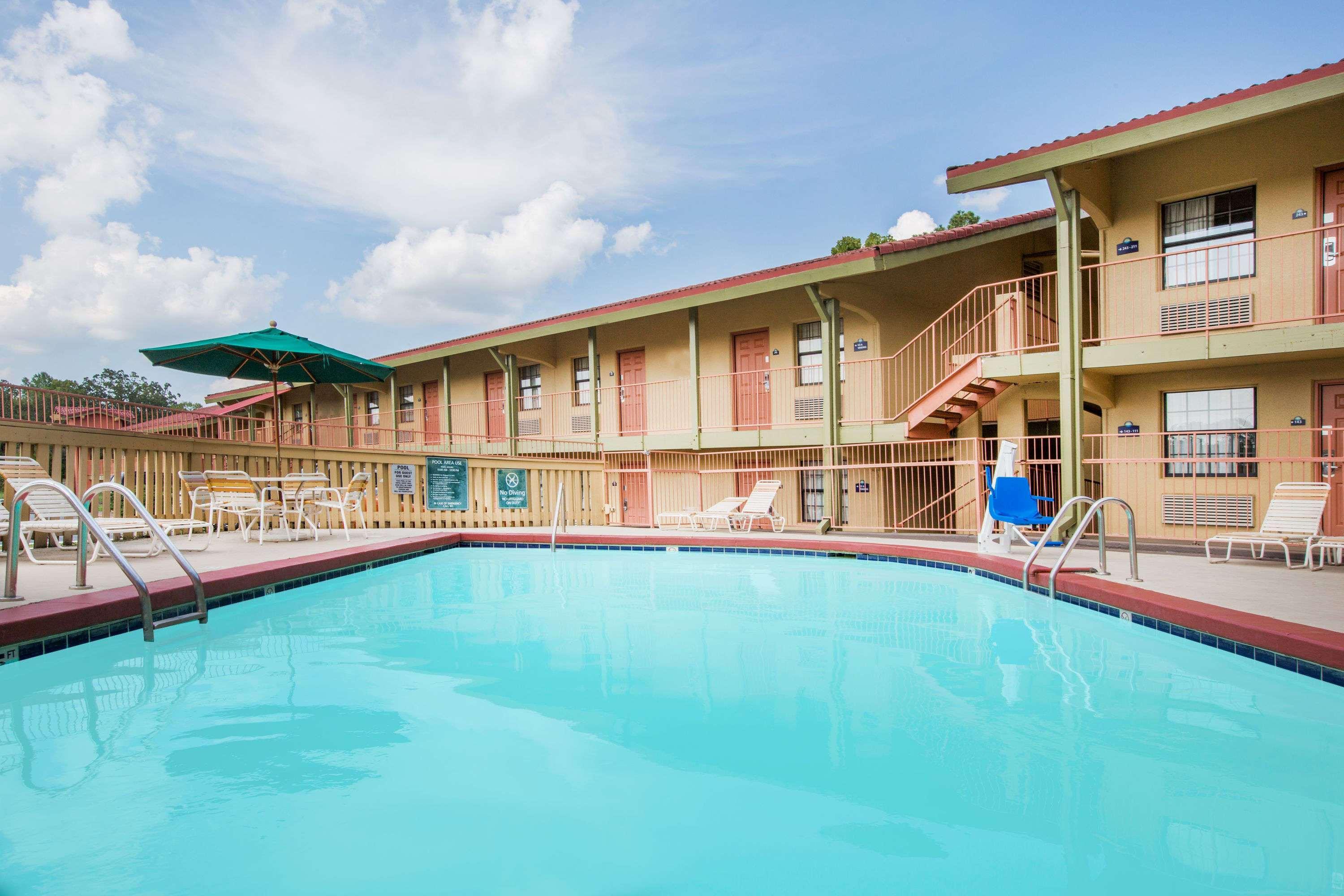 Days Inn By Wyndham Little Rock/Medical Center Exterior foto