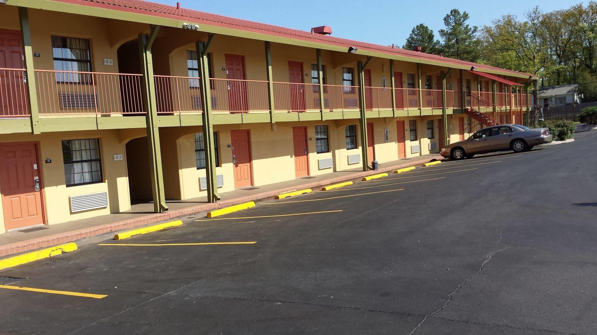 Days Inn By Wyndham Little Rock/Medical Center Exterior foto